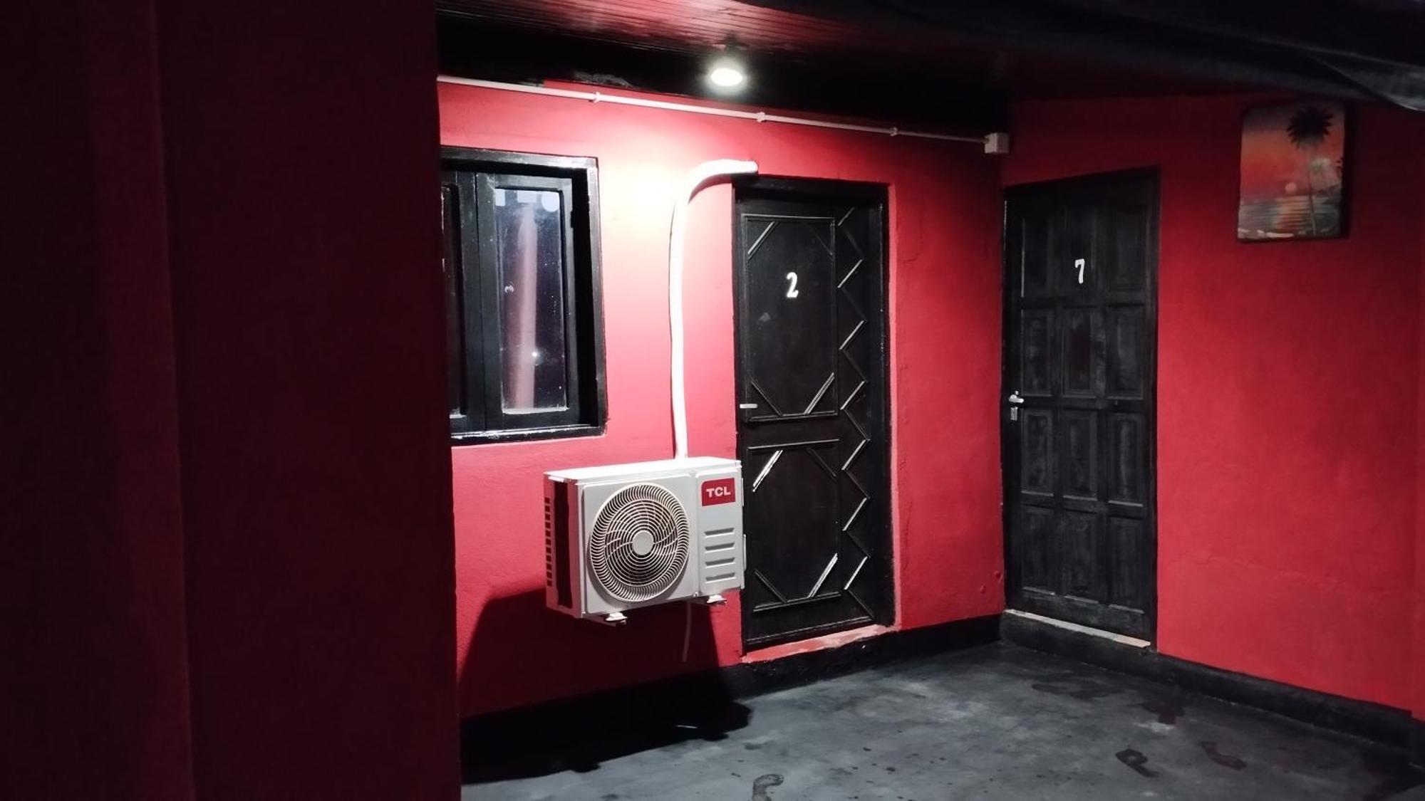 Estanislao Lopez 127 Hotel Puerto Iguazu Luaran gambar